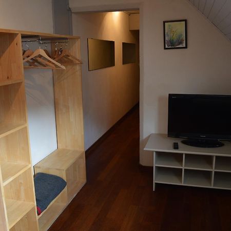 La Maison D'Hoursentut Hotel Campan Bagian luar foto