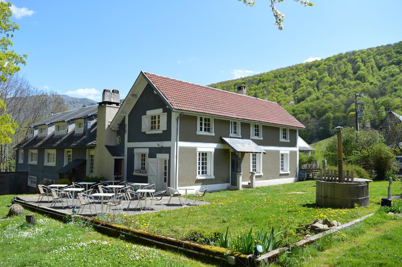 La Maison D'Hoursentut Hotel Campan Bagian luar foto