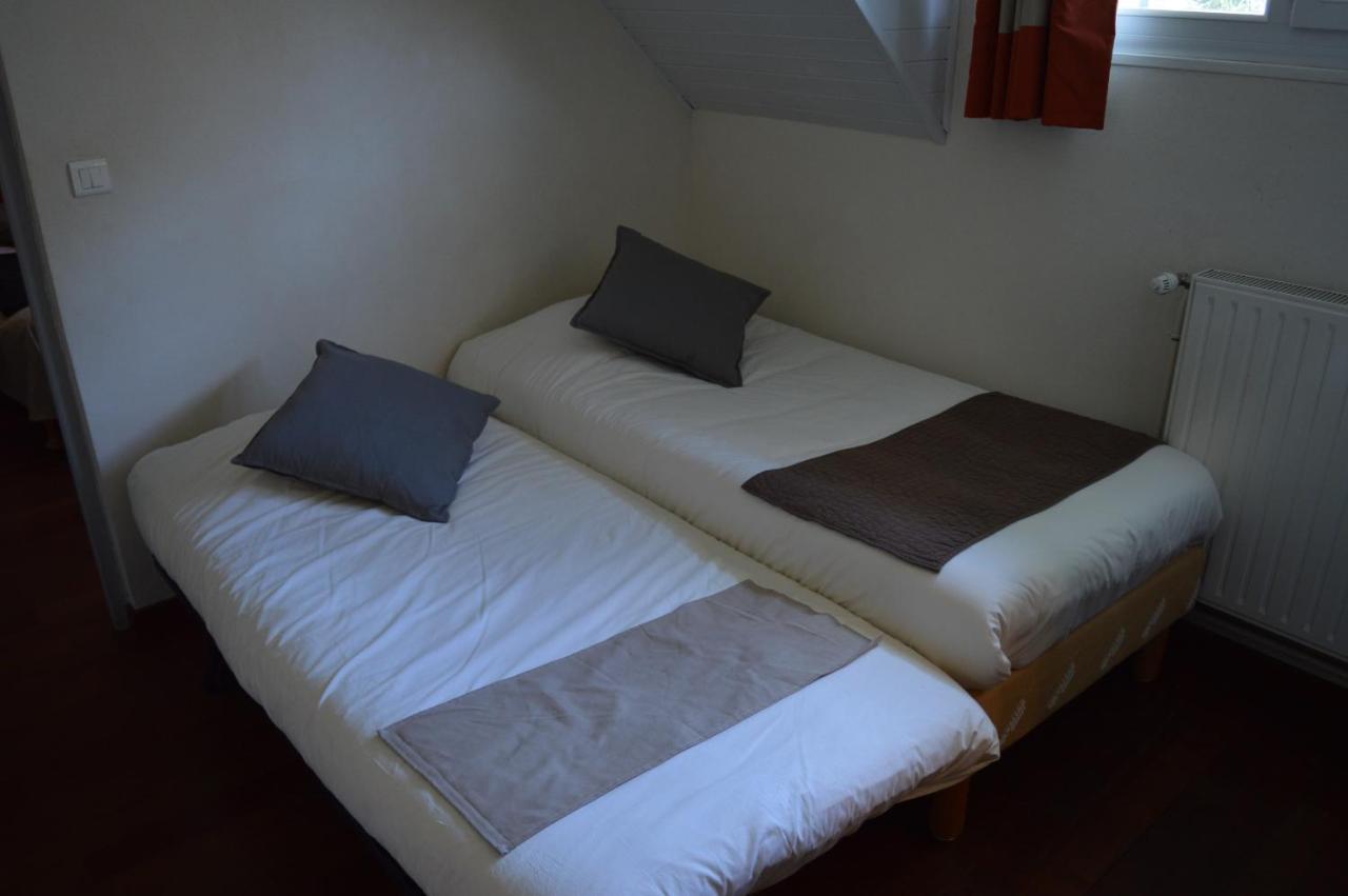 La Maison D'Hoursentut Hotel Campan Bagian luar foto