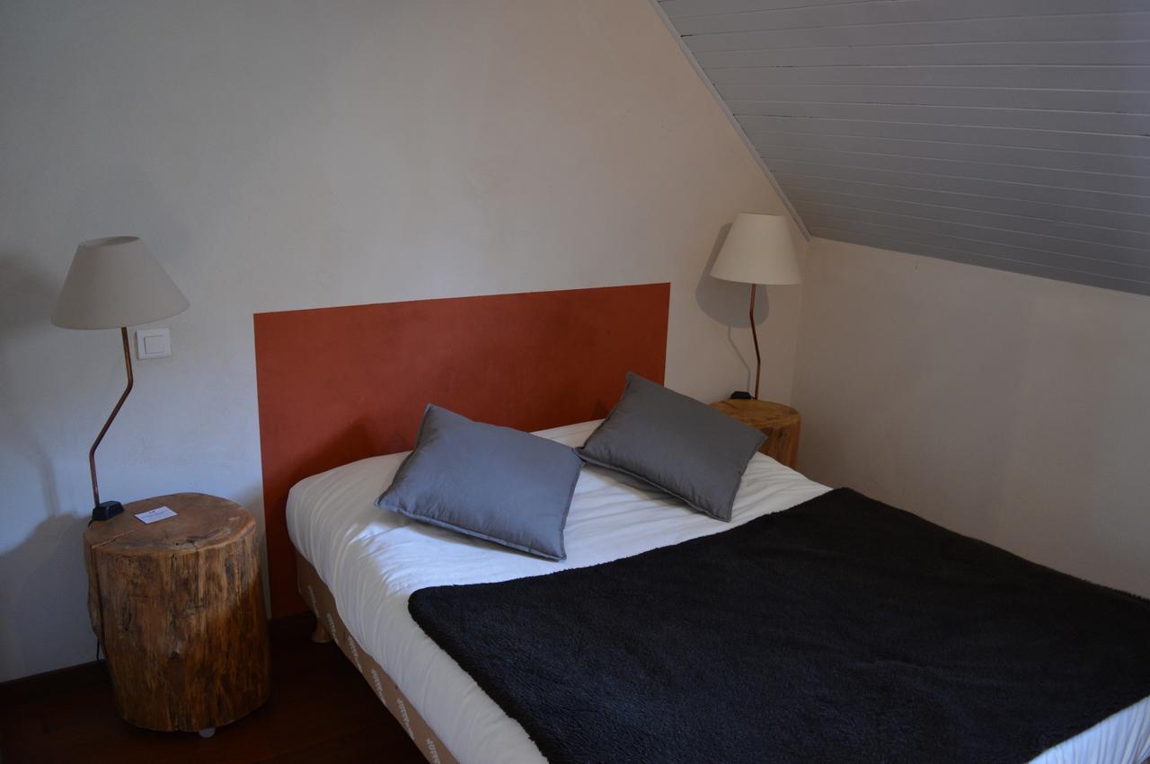 La Maison D'Hoursentut Hotel Campan Bagian luar foto